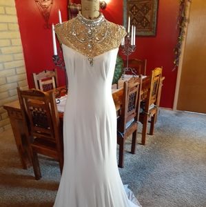 Formal Evening/Prom/Pageant Gown